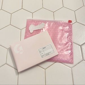 NWT Glossier G Pal Scarf